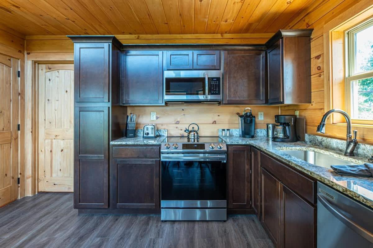 Mountain Mist Villa Гетлинбург Екстериор снимка