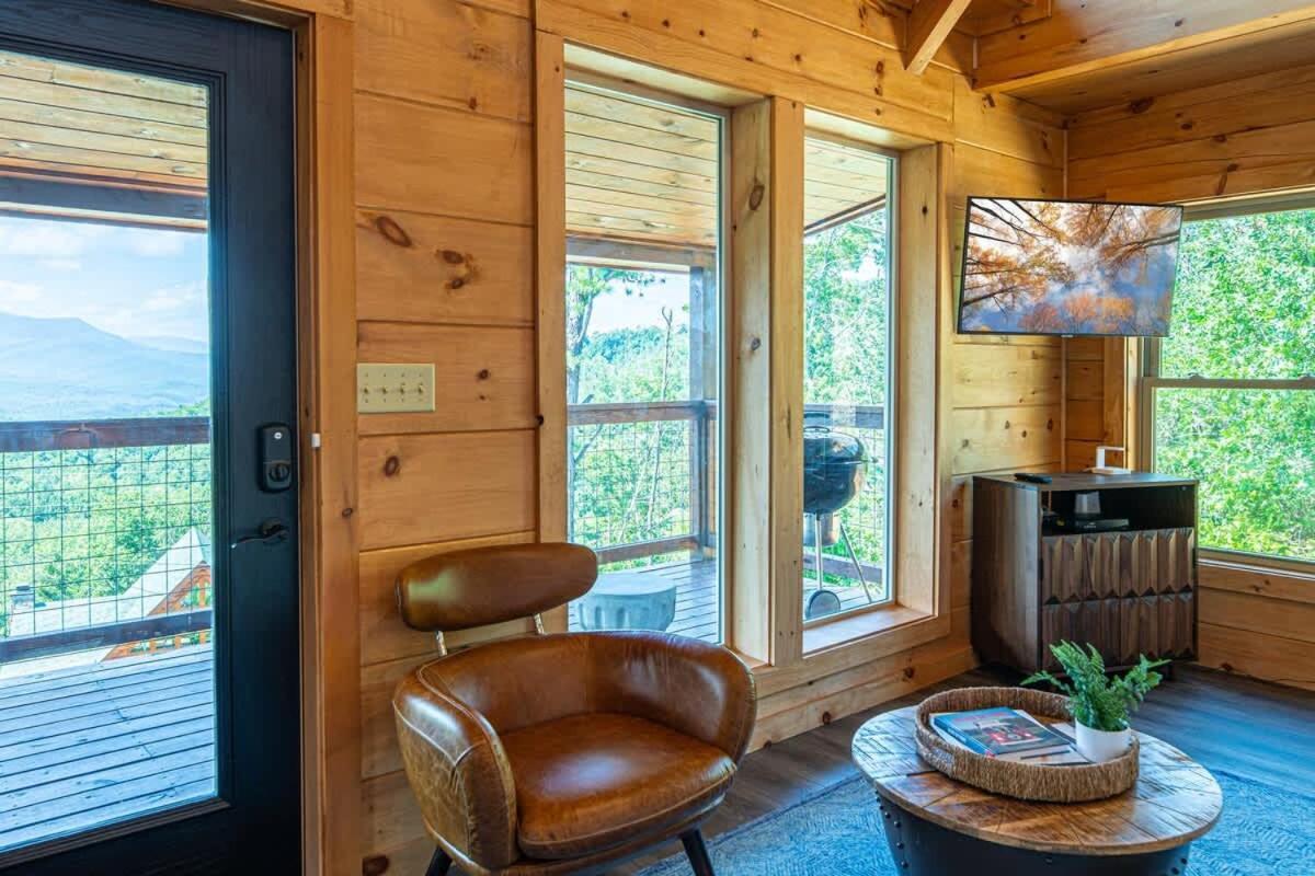 Mountain Mist Villa Гетлинбург Екстериор снимка